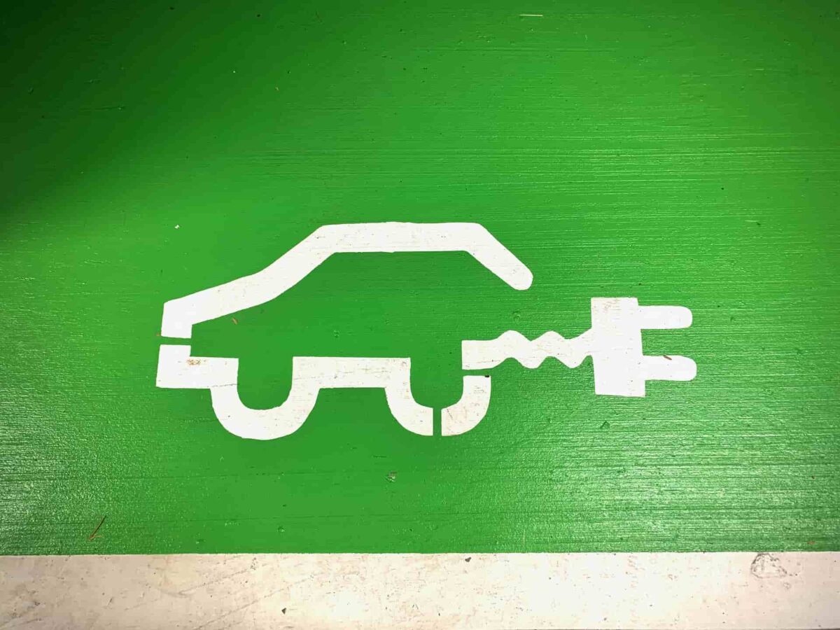 estacionamento carros elétricos