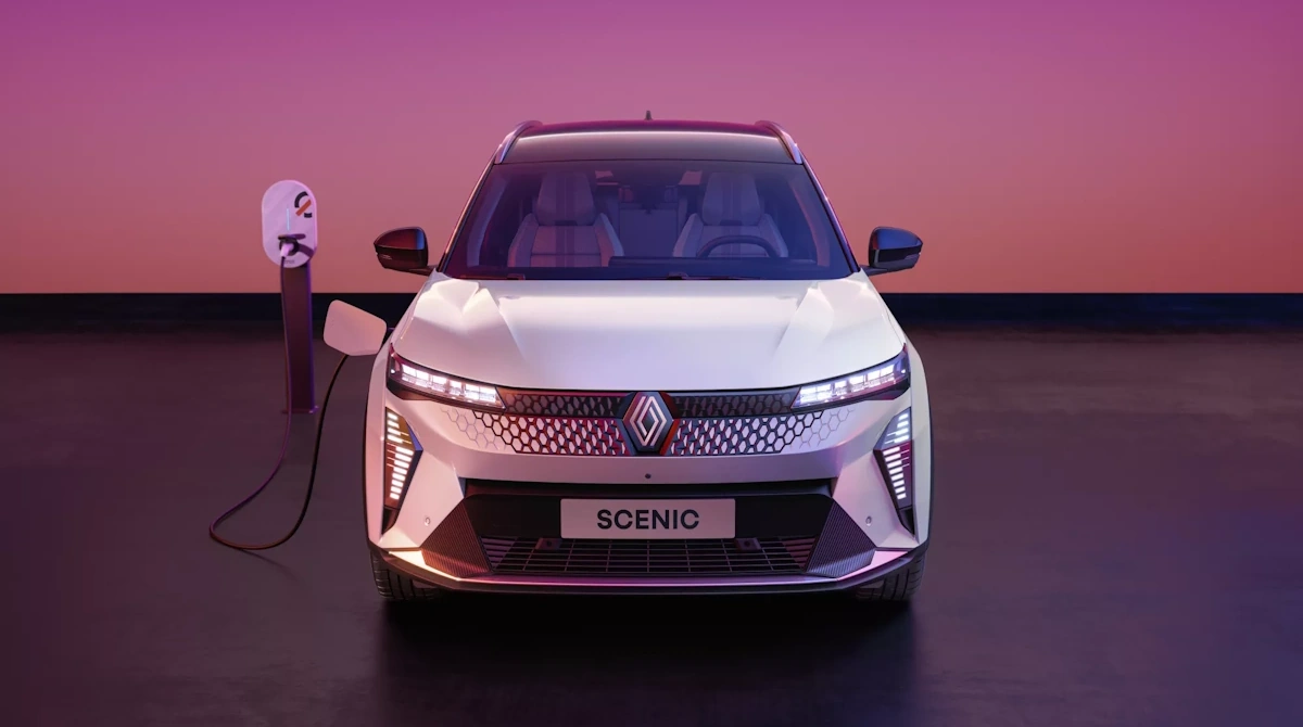 renault-scenic-autonomia Renault Scenic a carregar