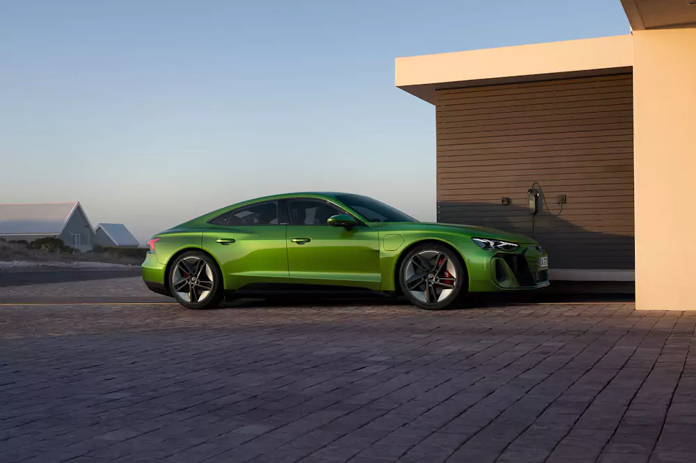 e-tron-gt audi e-tron gt, carro desportivo 100% elétrico