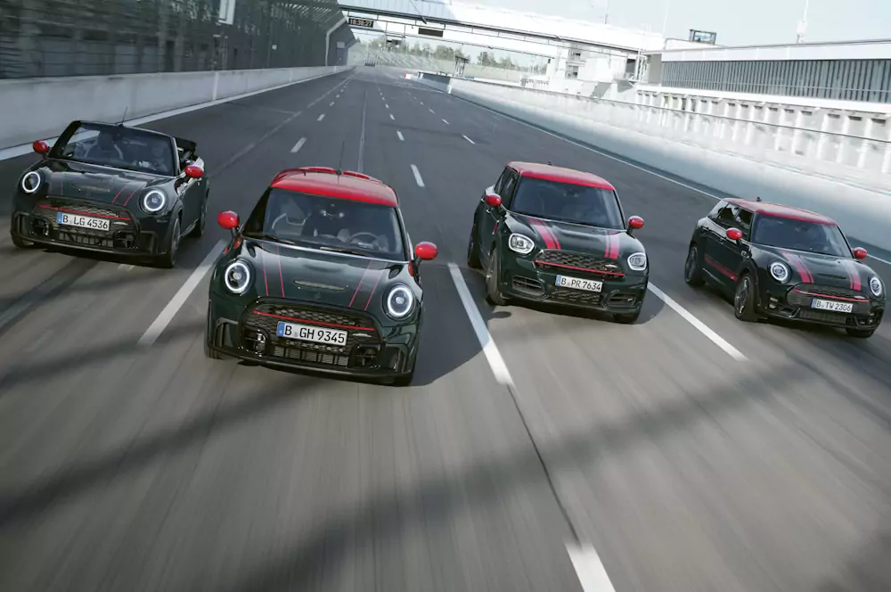 mini-john-cooper-works gama de carros desportivos MINI - MINI John Cooper Works