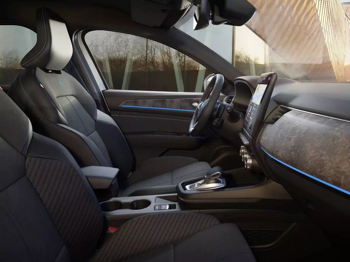 interior-renault-arkana Interior Renault Arkana