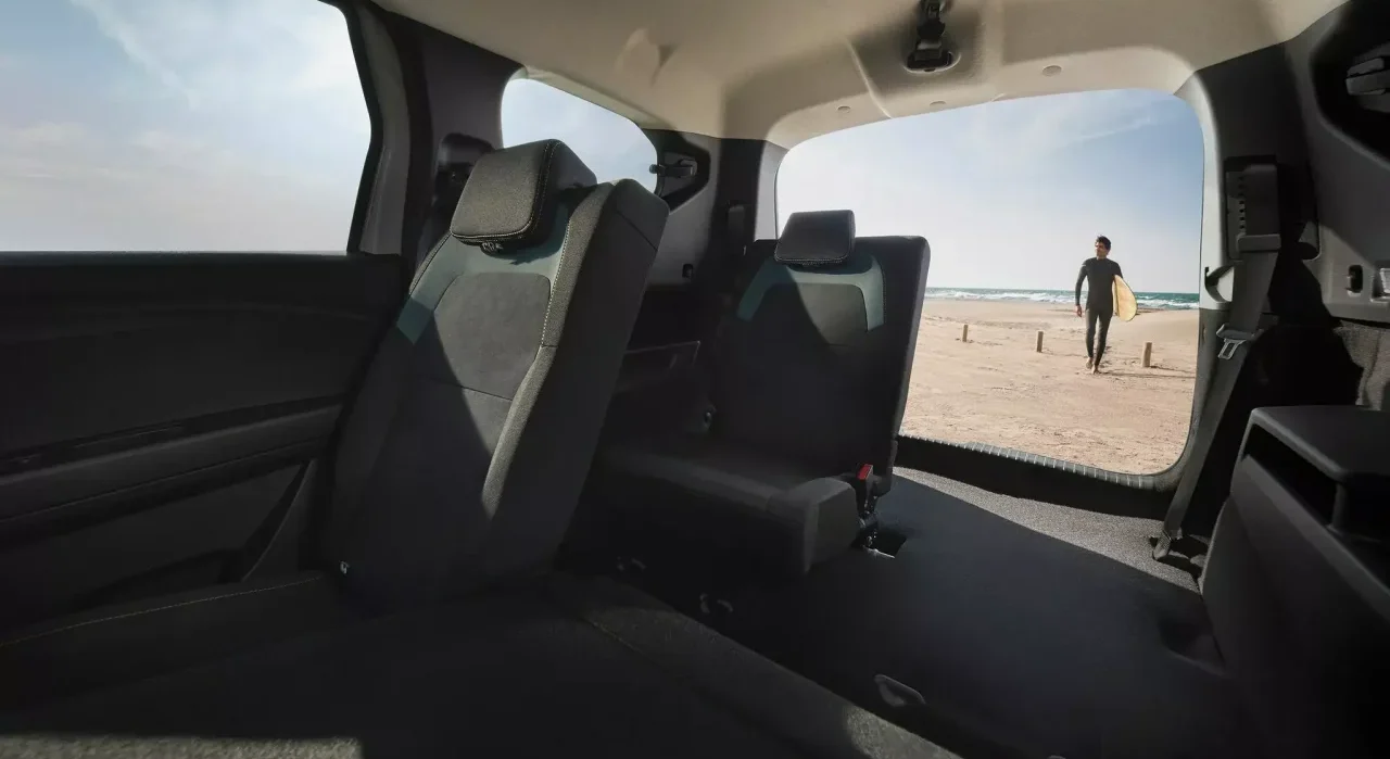 vista interior dos bancos de trás do Dacia jogger 2026