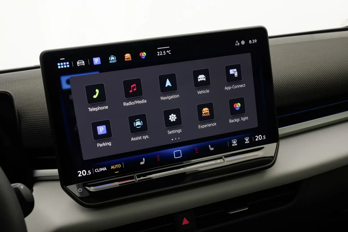 Volkswagen T-Roc 2025 ecrã