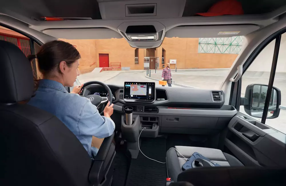 volkswagen-crafter-interior Volkswagen Crafter interior