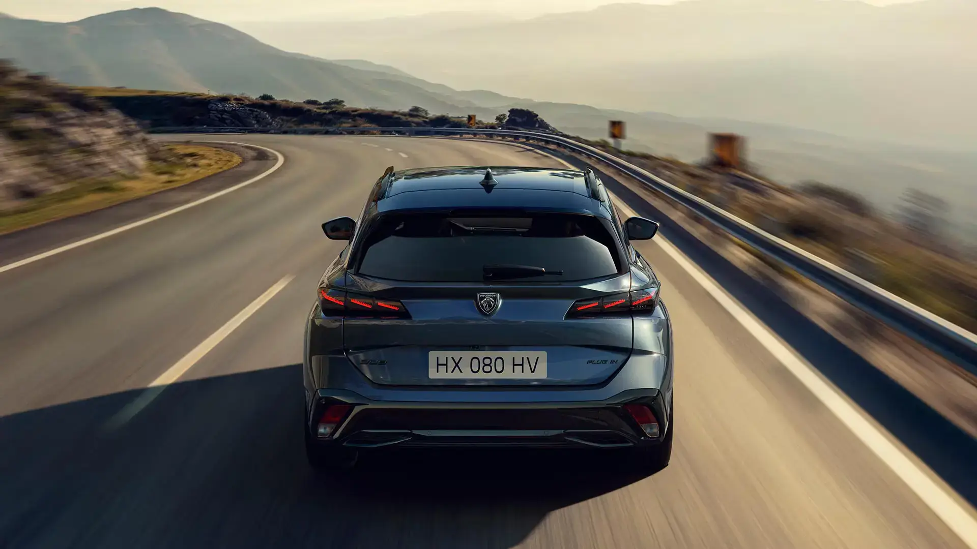 E-308 SW visto de traseira