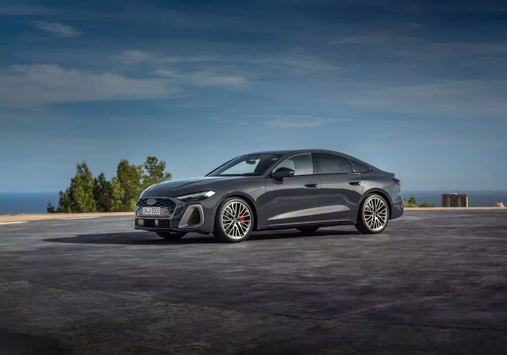 audi-a5-limousine-exterior Audi A5 Limousine exterior