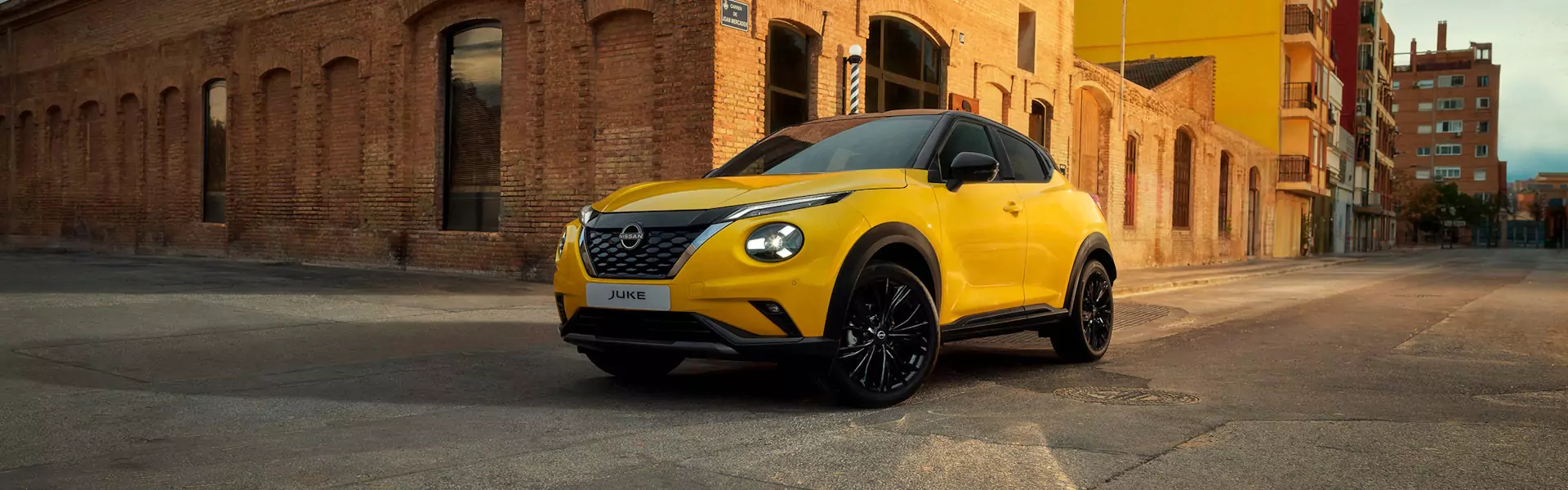 novo Nissan Juke 2024 amarelo