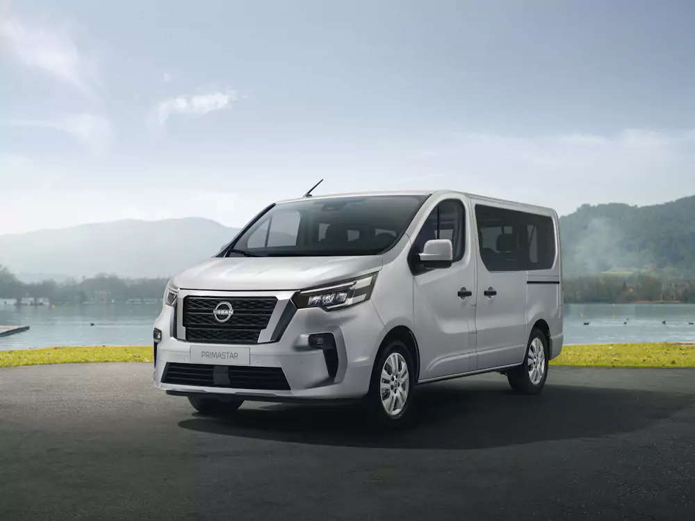 Nissan Primastar Combi 9 lugares