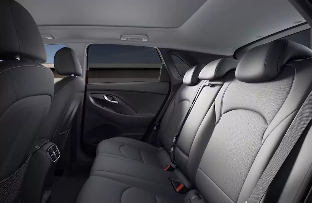 Hyundai i30 SW interior