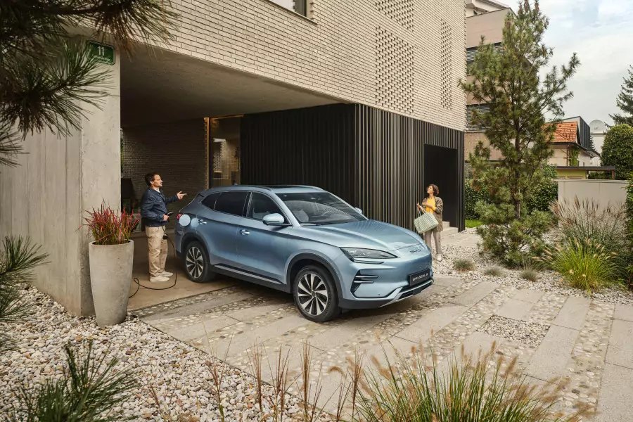 seal-suv-carregar BYD Seal U a carregar