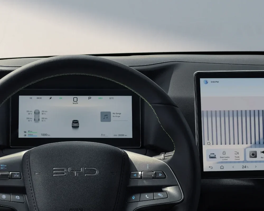 BYD ATTO 2 DM-i interior