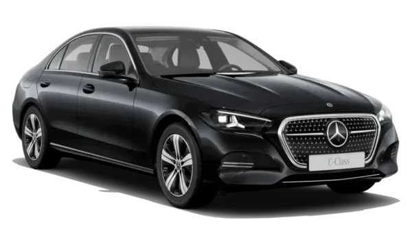 Mercedes-Benz Classe C Limousine preto, vista dianteira lateral em fundo branco