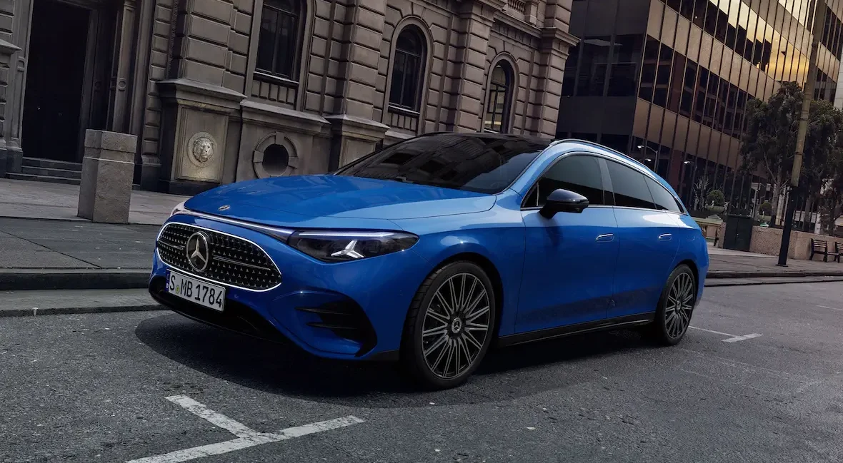 Mercedes-Benz CLA Shooting Brake azul
