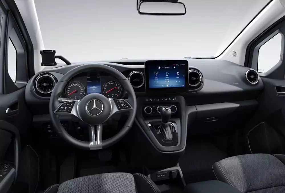 cockpit-citan cockpit e painel digital carrinha Mercedes