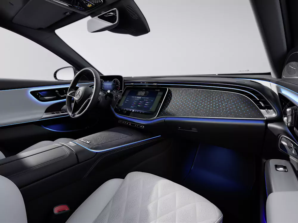 sistema-mbux-mercedes sistema MBUX