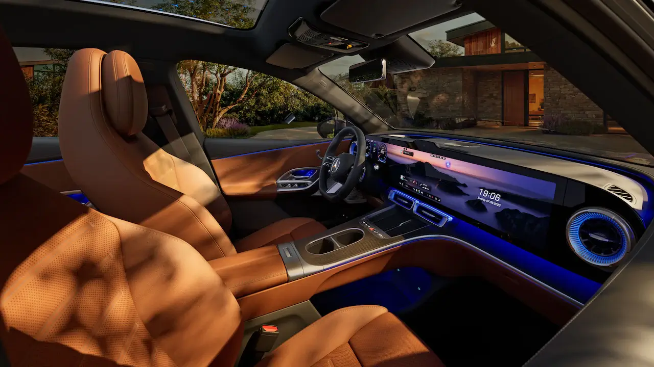 Vista interior do Mercedes-Benz GLC 100% elétrico