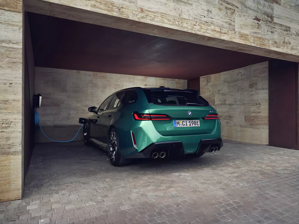 m5-carrinha BMW M5 carrinha híbrido plug-in