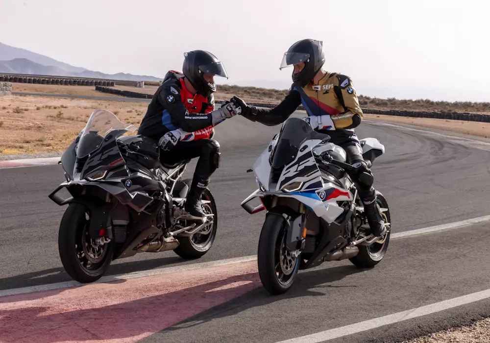 exterior-bmw-s1000rr-2025 Exterior da BMW S1000RR 2025