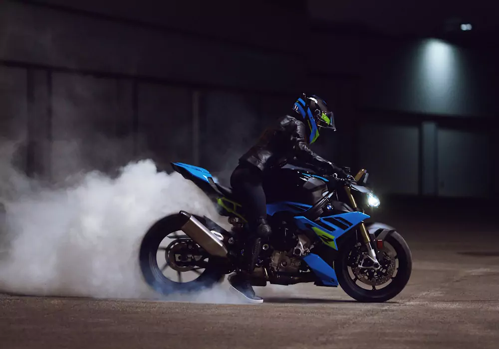 nova-bmw-s1000r-2025 Nova BMW S 1000 R 2025