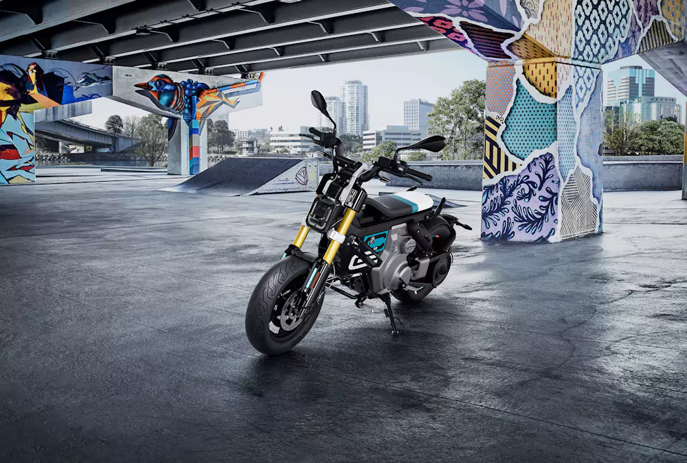 bm2-ce-02 BMW CE 02 moto elétrica até 11 kw