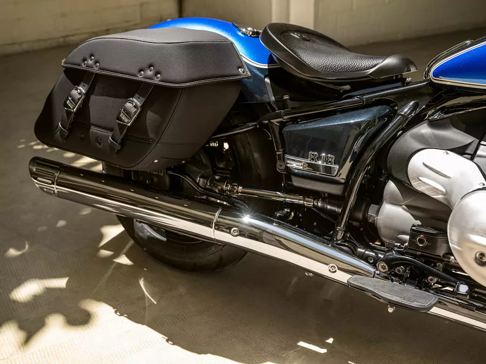 extras-r18-classic extras moto BMW