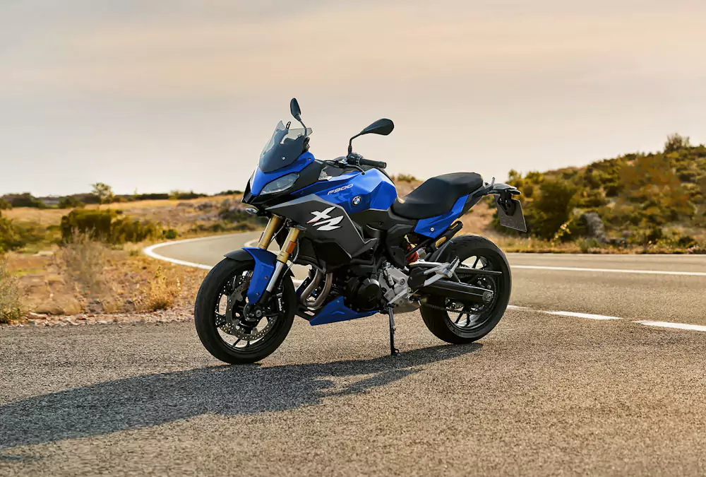 f900xr-bmw BMW F900XR limitada a 35 kw