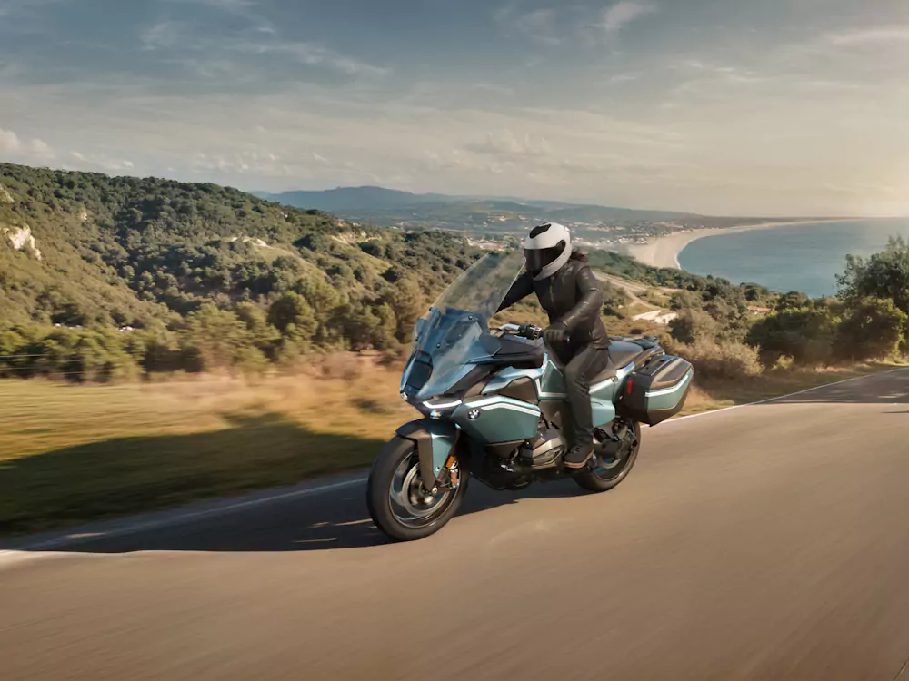 rt-1300 BMW R 1300 RT na estrada