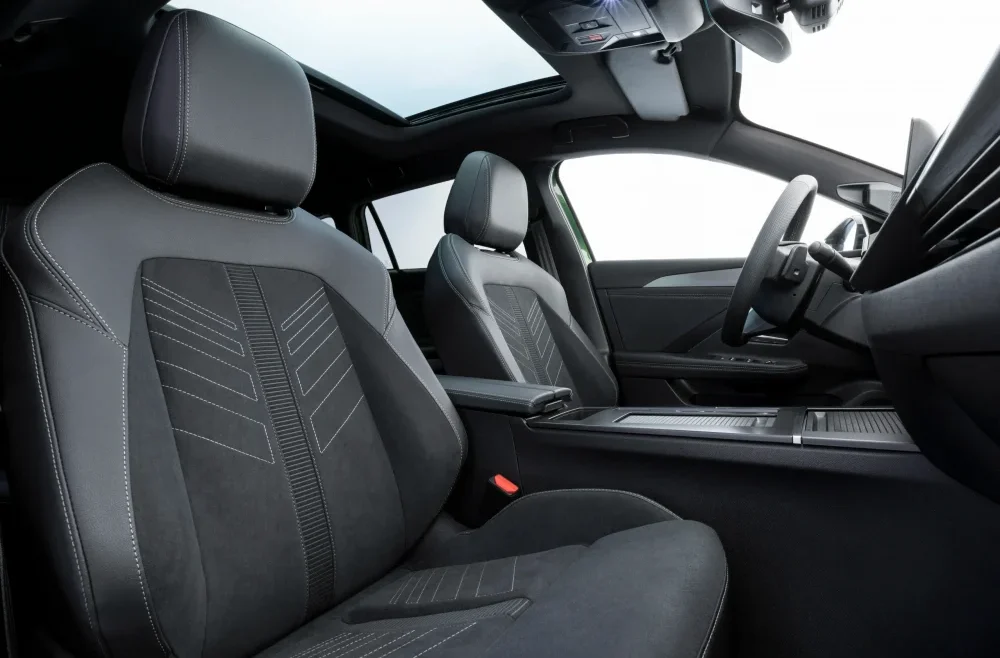 Interior do Opel Astra Sports Tourer