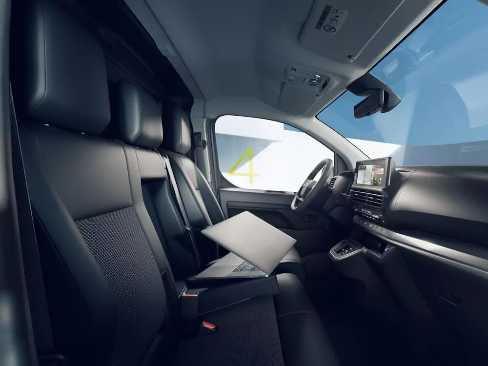 Opel Vivaro 3 lugares