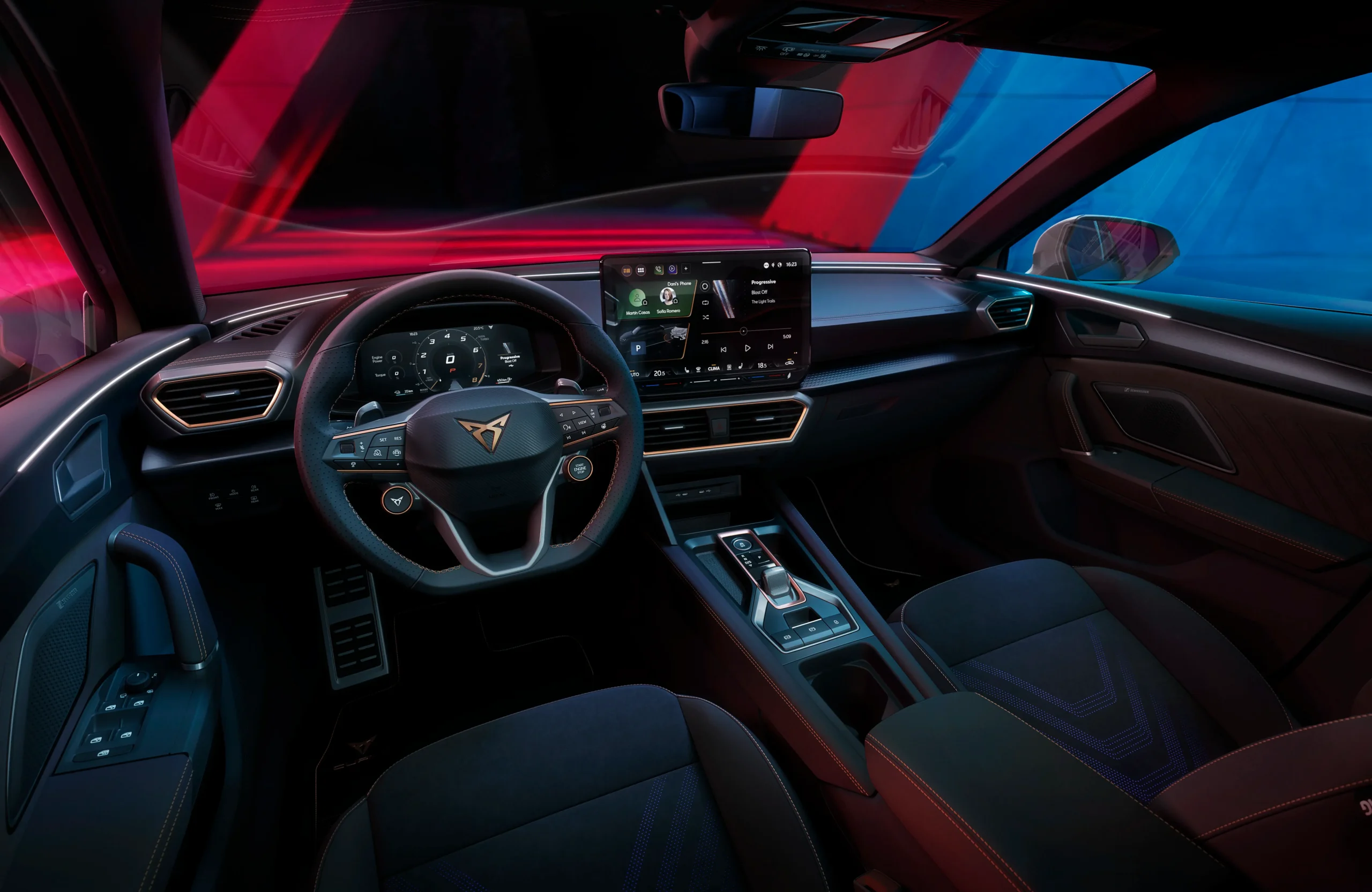 Vista interior do CUPRA Leon Sportstourer
