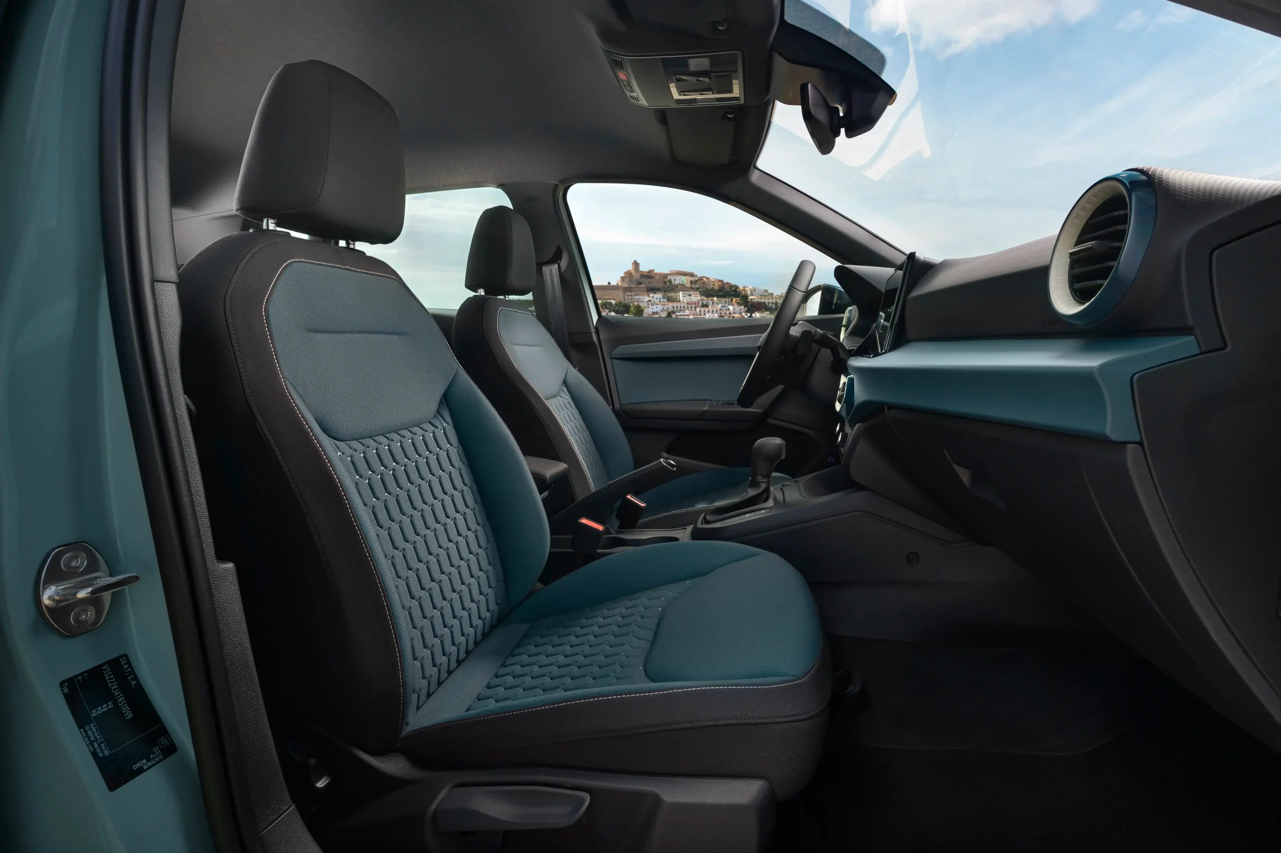 Vista interior do SEAT Arona